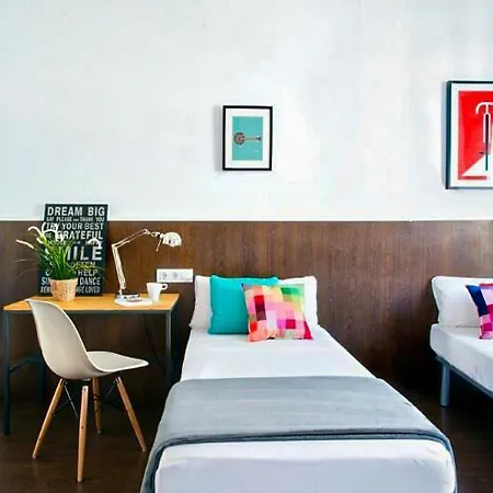 Traveller House